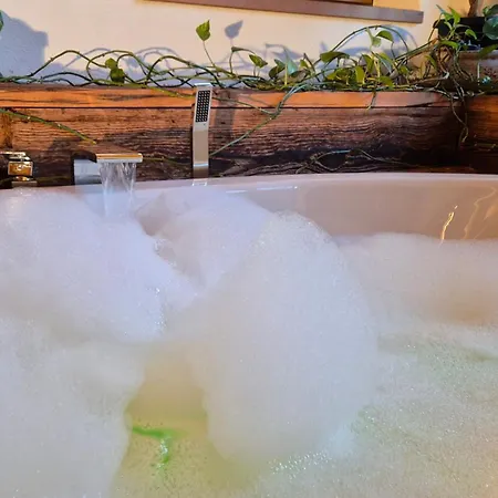 Historische Meixner Am Rerobichl Kitzbuehel * Oberndorf in Tirol