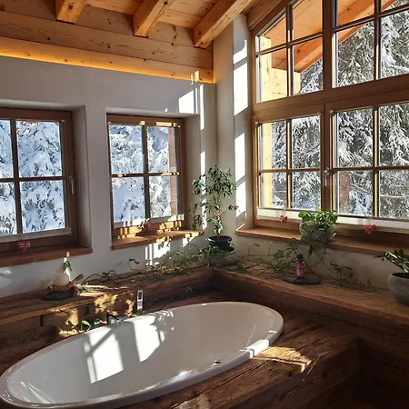 Historische Meixner Am Rerobichl Kitzbuehel Oberndorf in Tirol