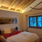 公寓 Historische Meixner Am Rerobichl Kitzbuehel 蒂罗尔州奥伯恩多夫